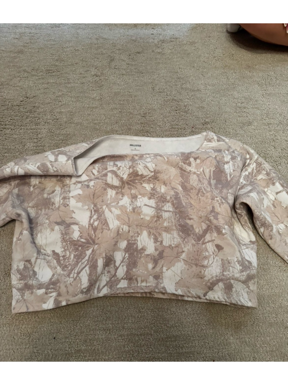 Hollister Camo Print Cropped Off The Shoulder Sweatshirt
